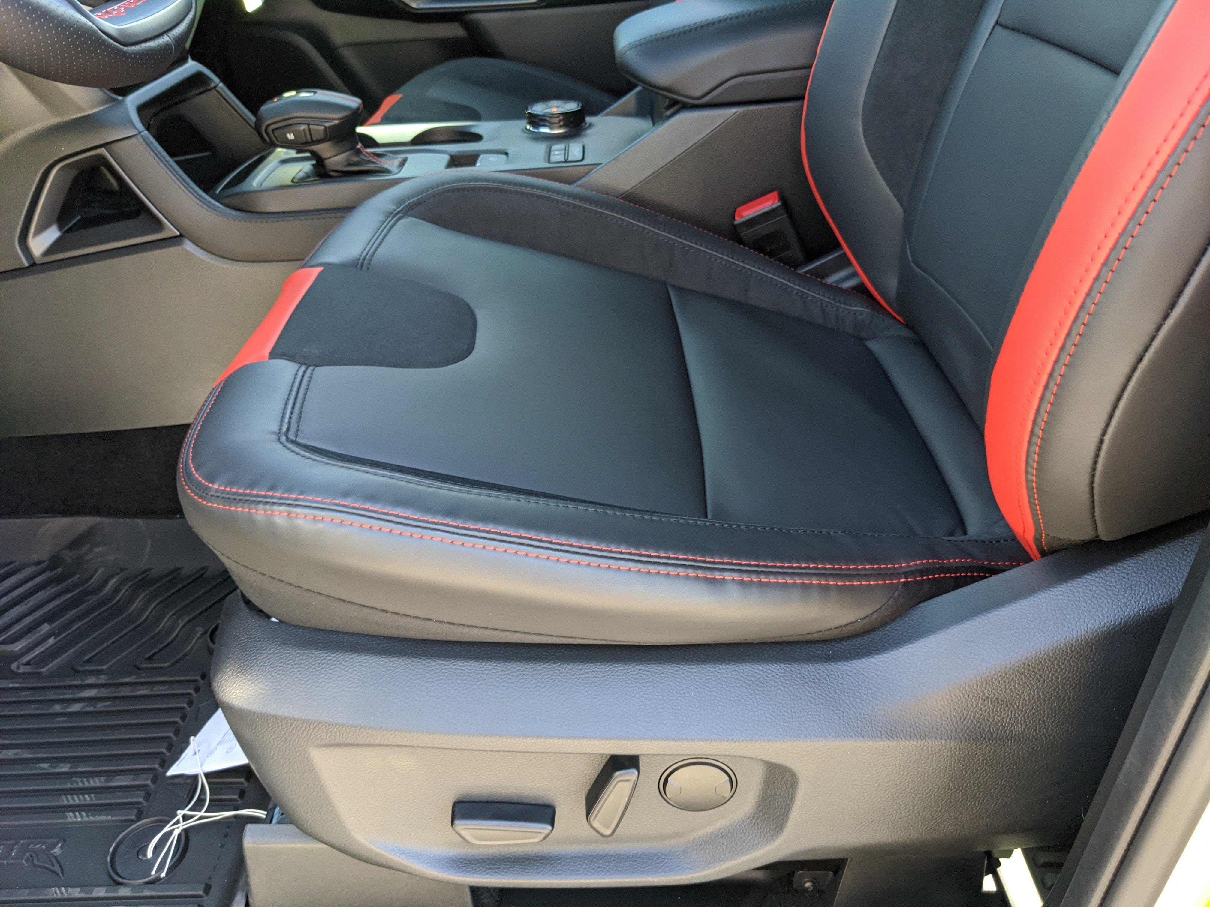 New 2025 Ford Ranger Raptor image 19