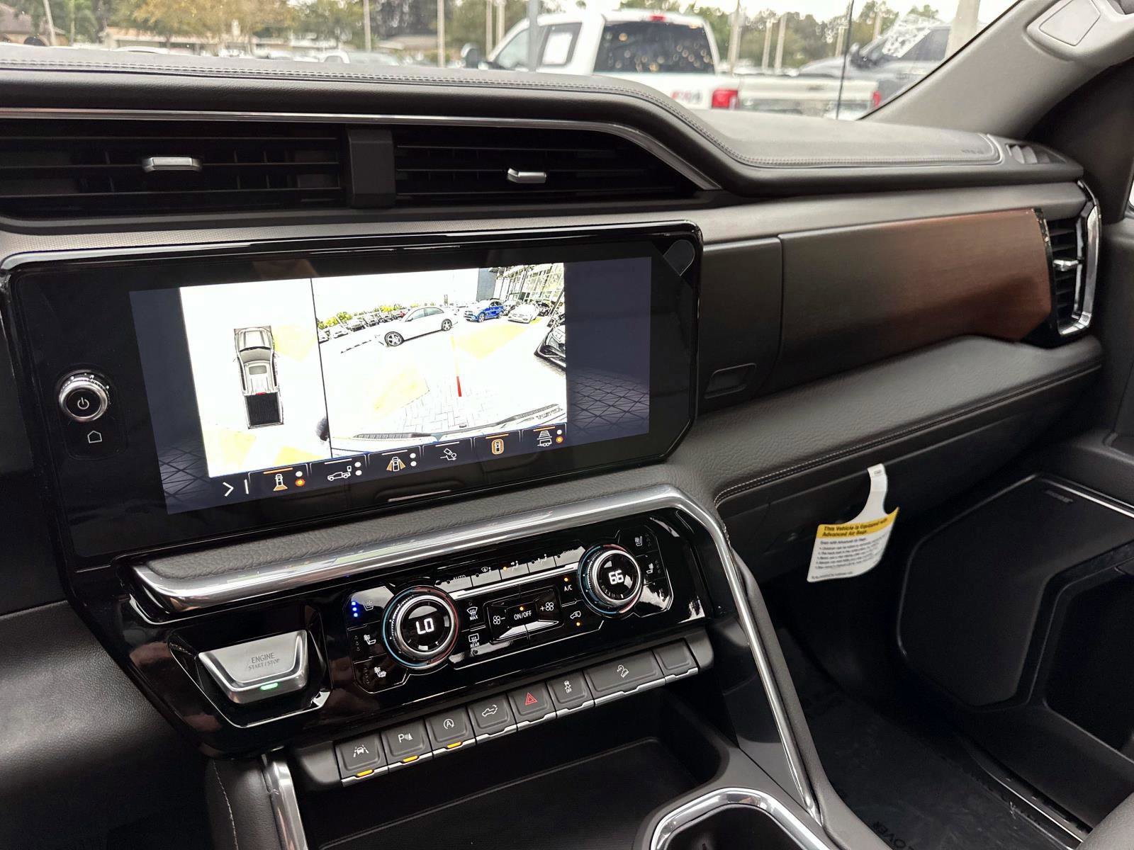 Used 2025 GMC Sierra 1500 Denali image 27