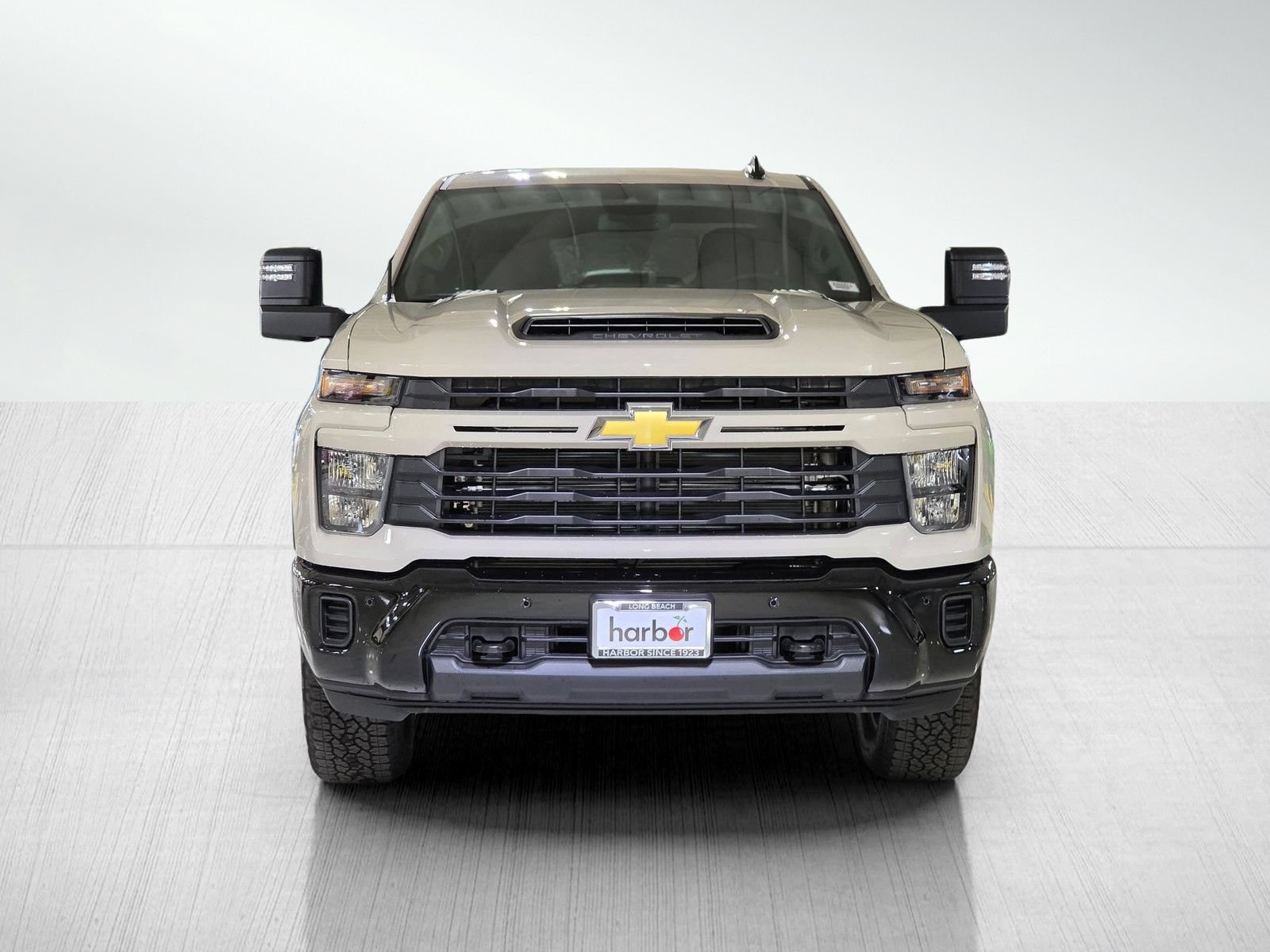 New 2026 Chevrolet Silverado 2500 Custom w/ Custom Value Package AWD/4WD image 2