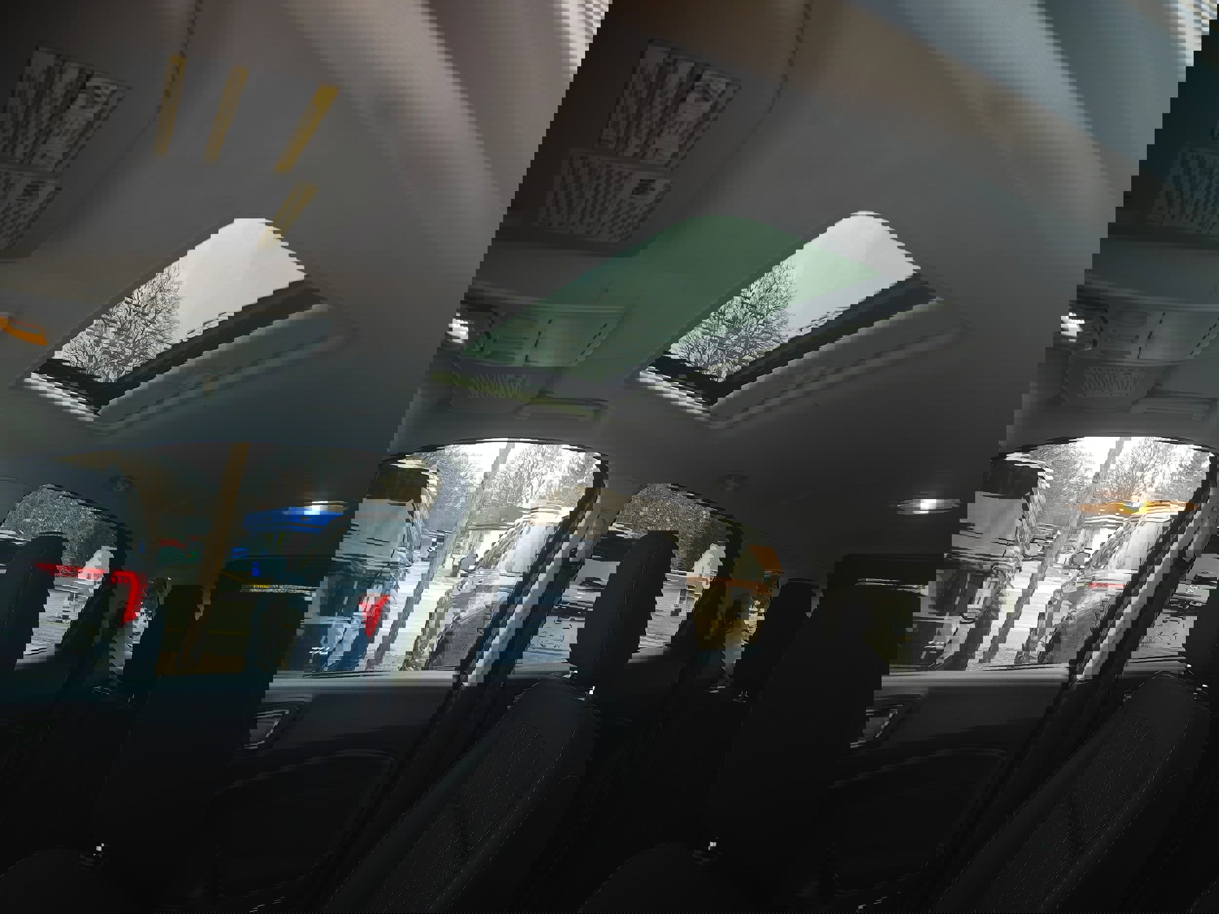 Used 2020 Ford EcoSport SE w/ SE Convenience Package image 19