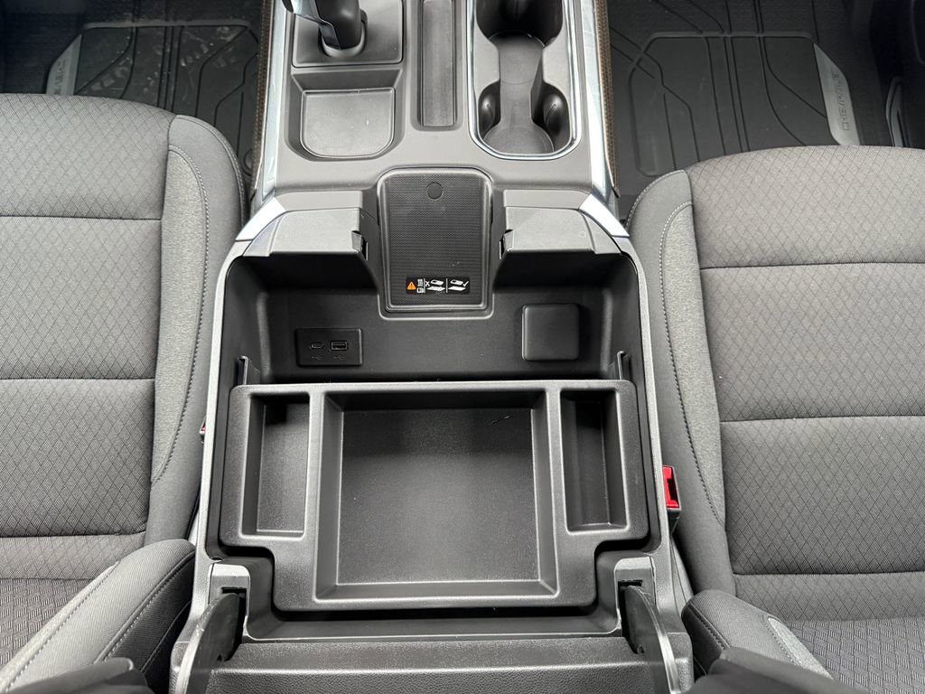 New 2026 Chevrolet Silverado 1500 RST w/ Dark Appearance Package image 36