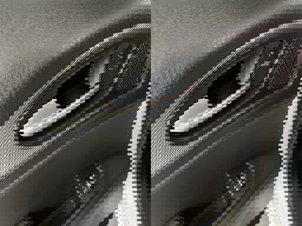 Used 2022 Alfa Romeo Stelvio Veloce image 37