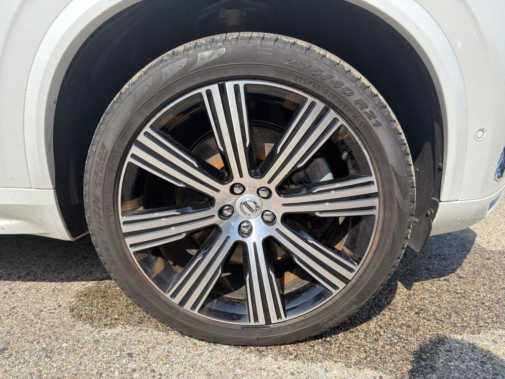 Used 2024 Volvo XC90 T8 Ultimate w/ Lounge Package image 9