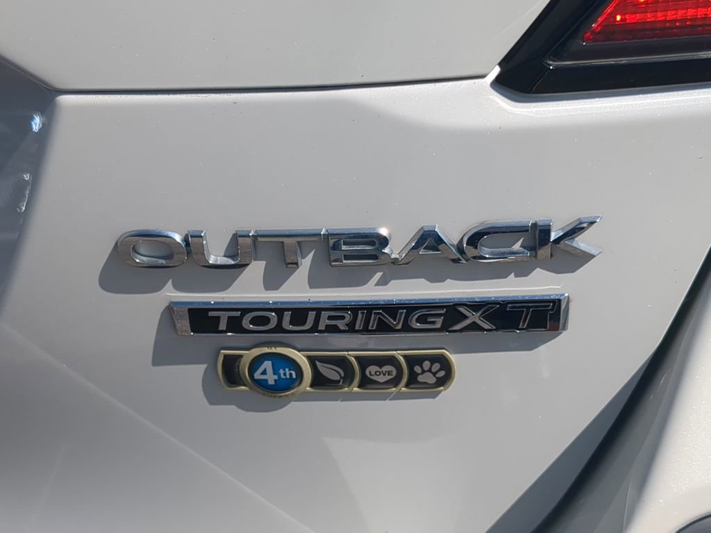 Used 2022 Subaru Outback Touring XT w/ Tech Package 3 image 11