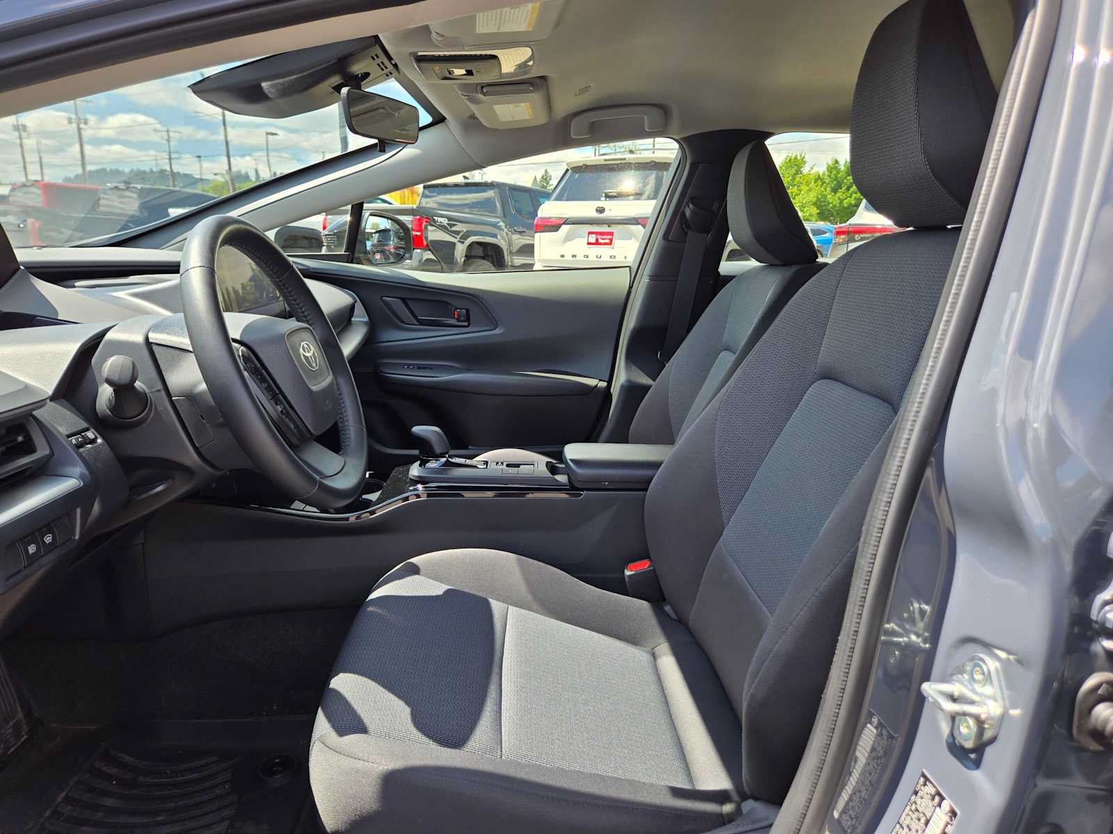 Certified 2024 Toyota Prius LE AWD/4WD image 21