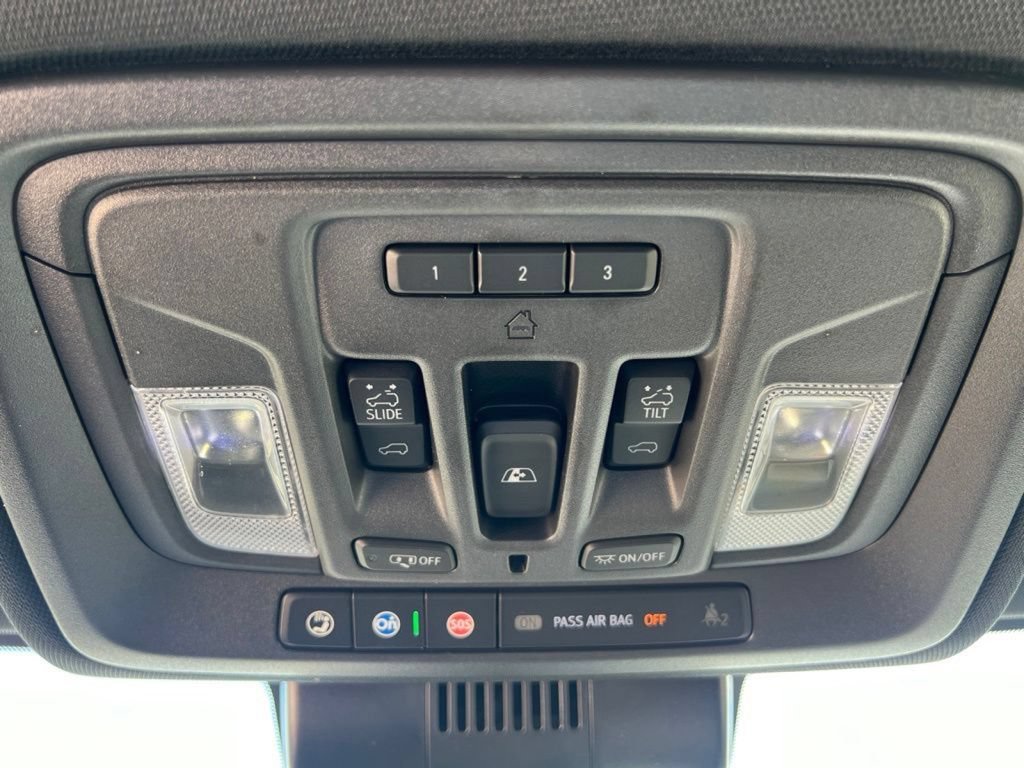 Used 2023 GMC Sierra 1500 AT4 w/ AT4 Premium Package AWD/4WD image 39