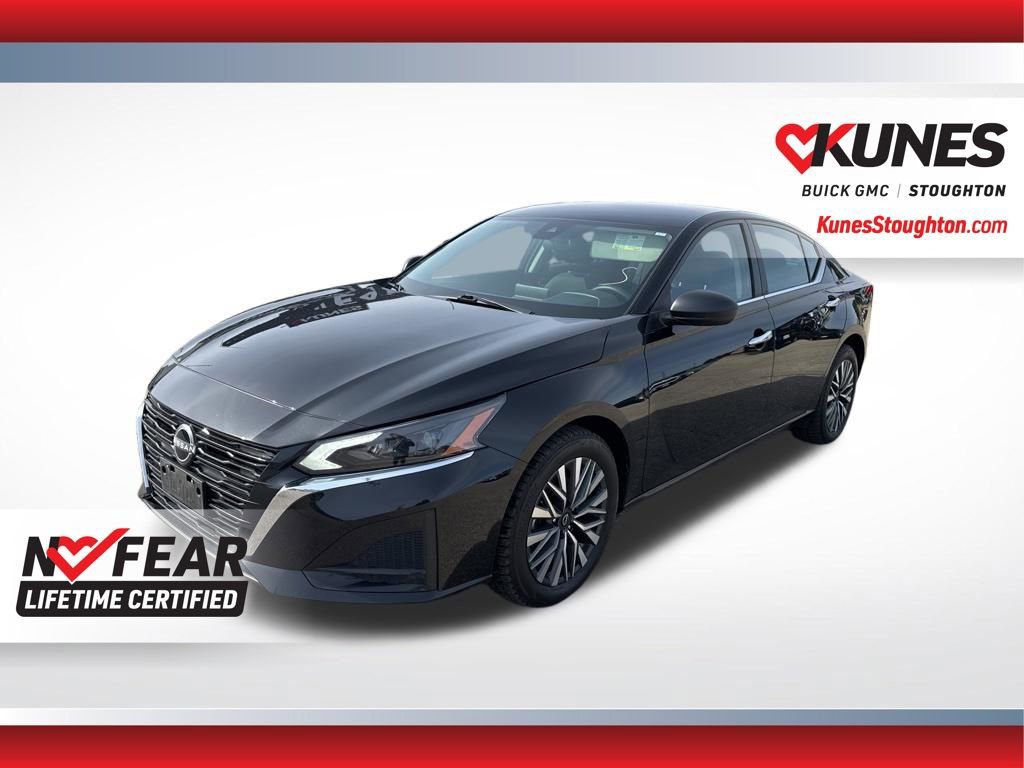 Used 2024 Nissan Altima 2.5 SV AWD/4WD image 6