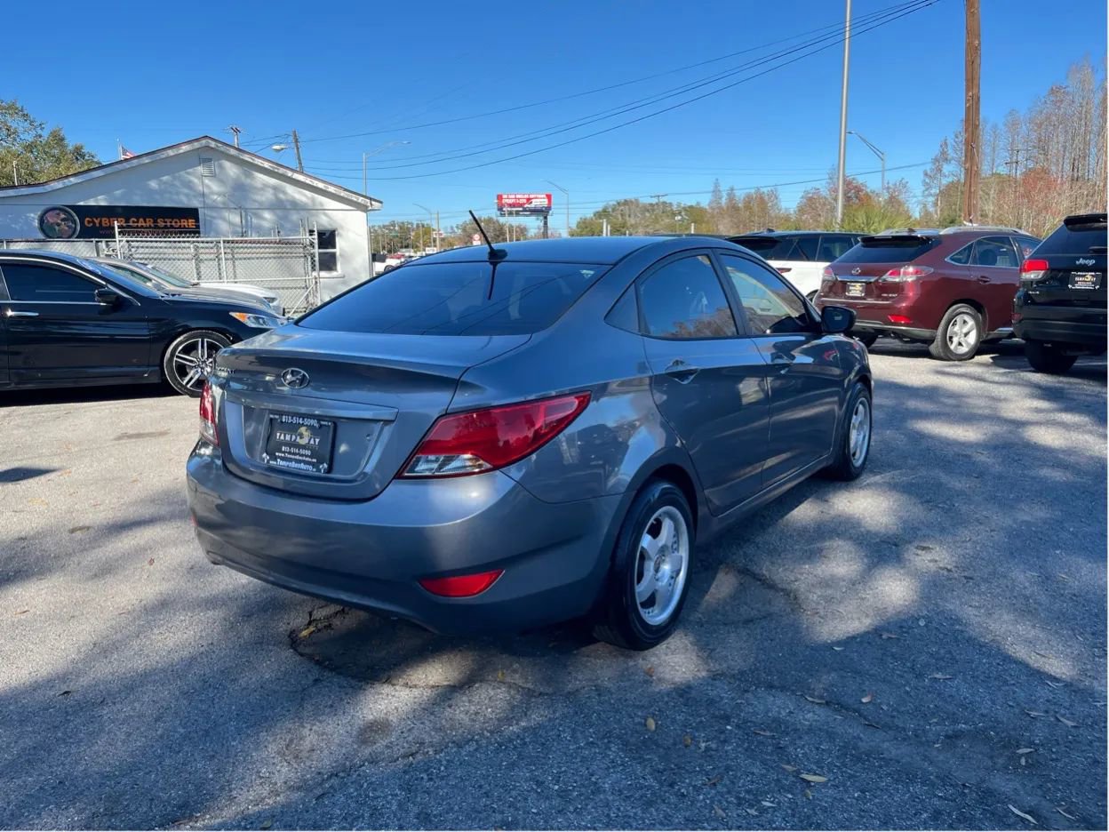 Used 2015 Hyundai Accent GLS image 5