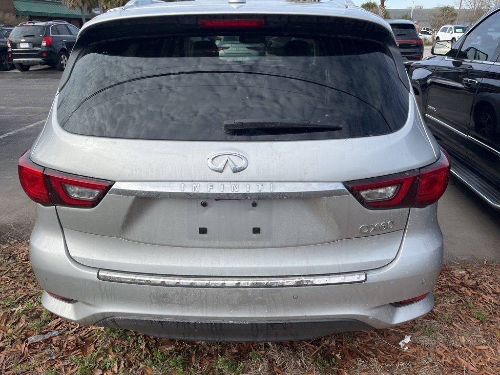 Used 2020 INFINITI QX60 Luxe w/ Essential Package image 10
