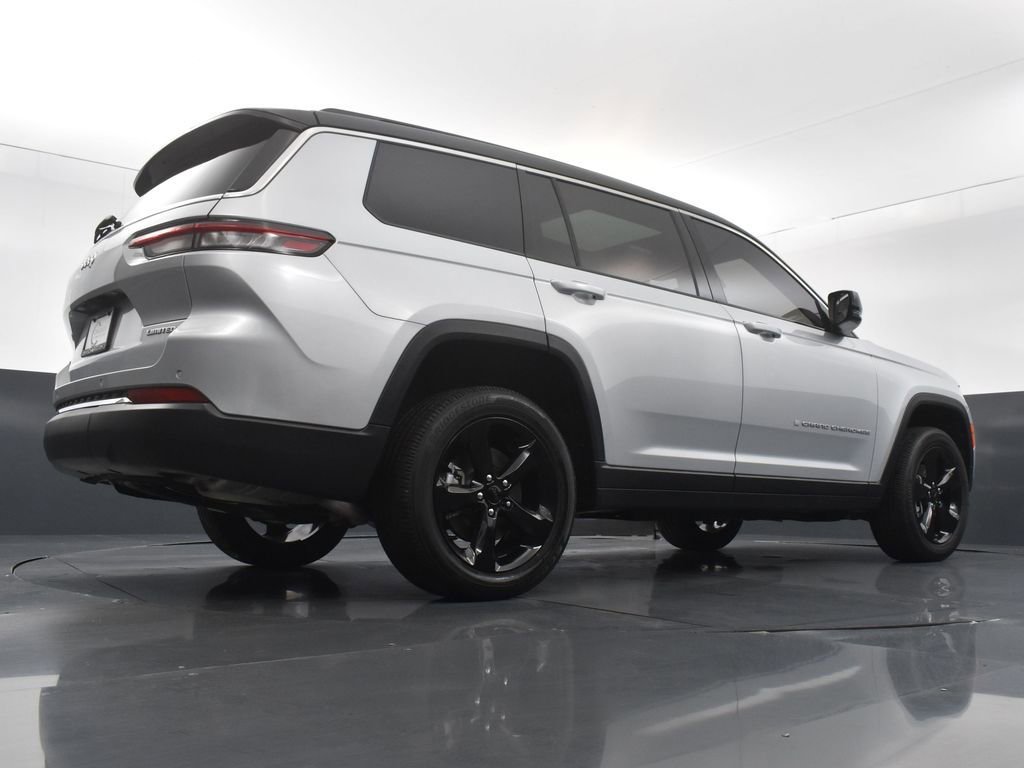 Used 2024 Jeep Grand Cherokee L Limited w/ Trailer Tow Package AWD/4WD image 53