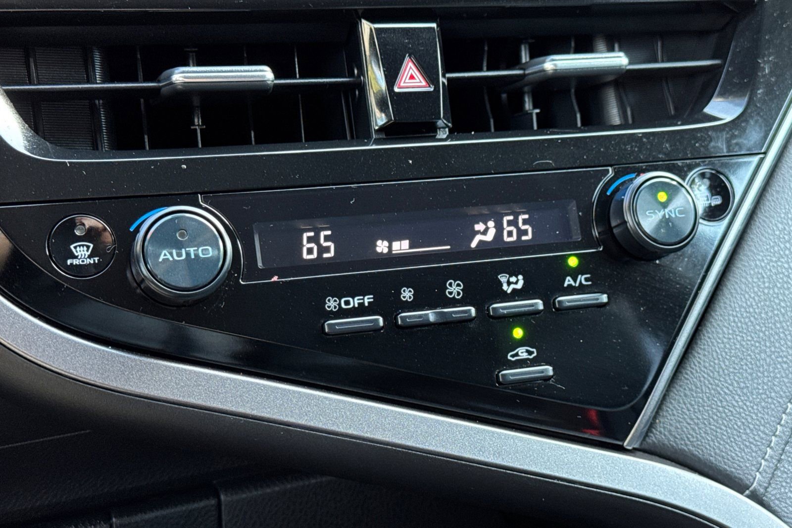 Certified 2024 Toyota Camry SE FWD image 19