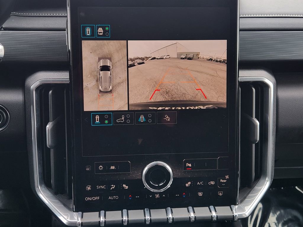 Used 2025 GMC Acadia Elevation image 19