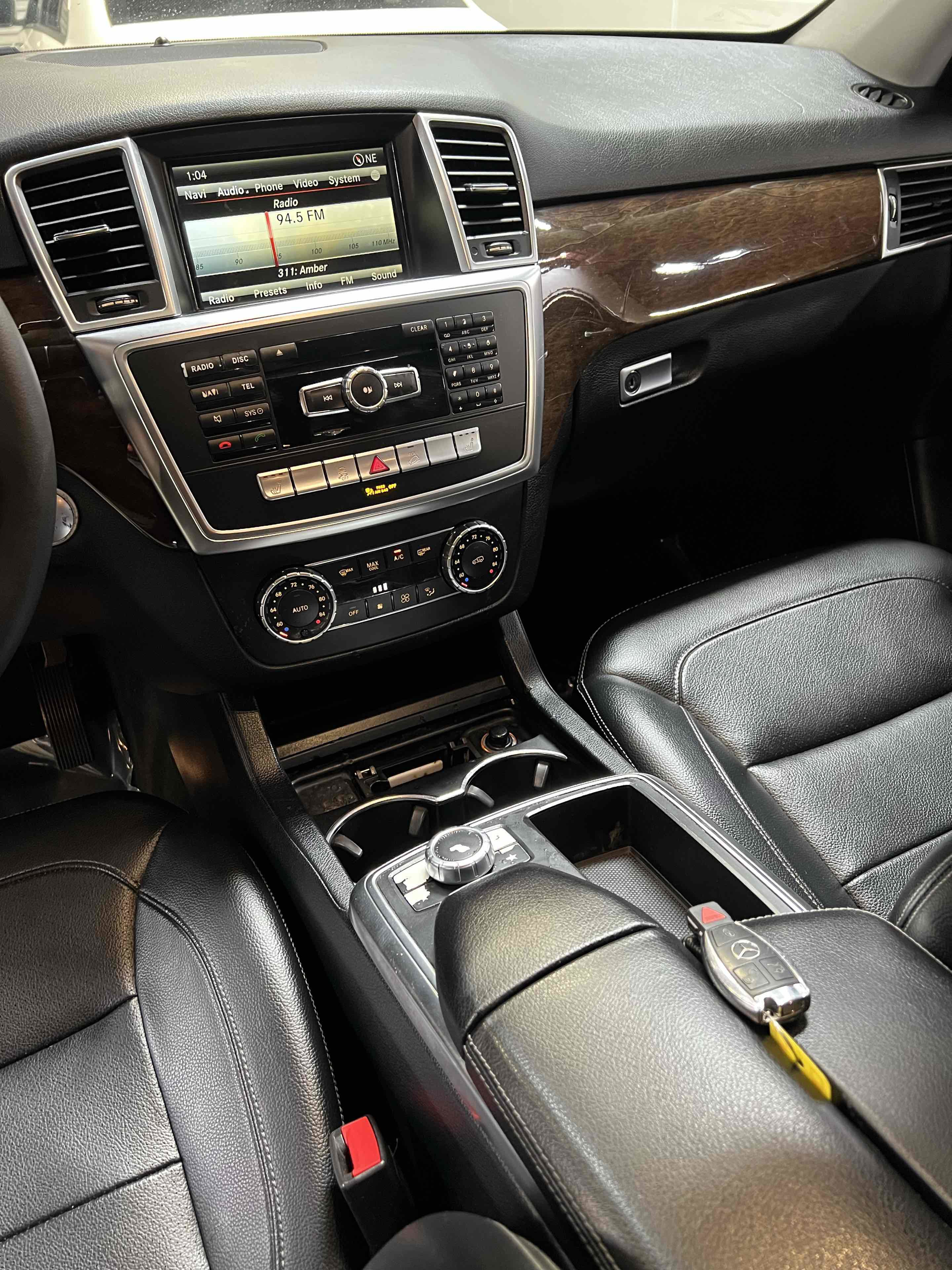 Used 2015 Mercedes-Benz ML 350 4MATIC w/ Premium 1 Package image 41