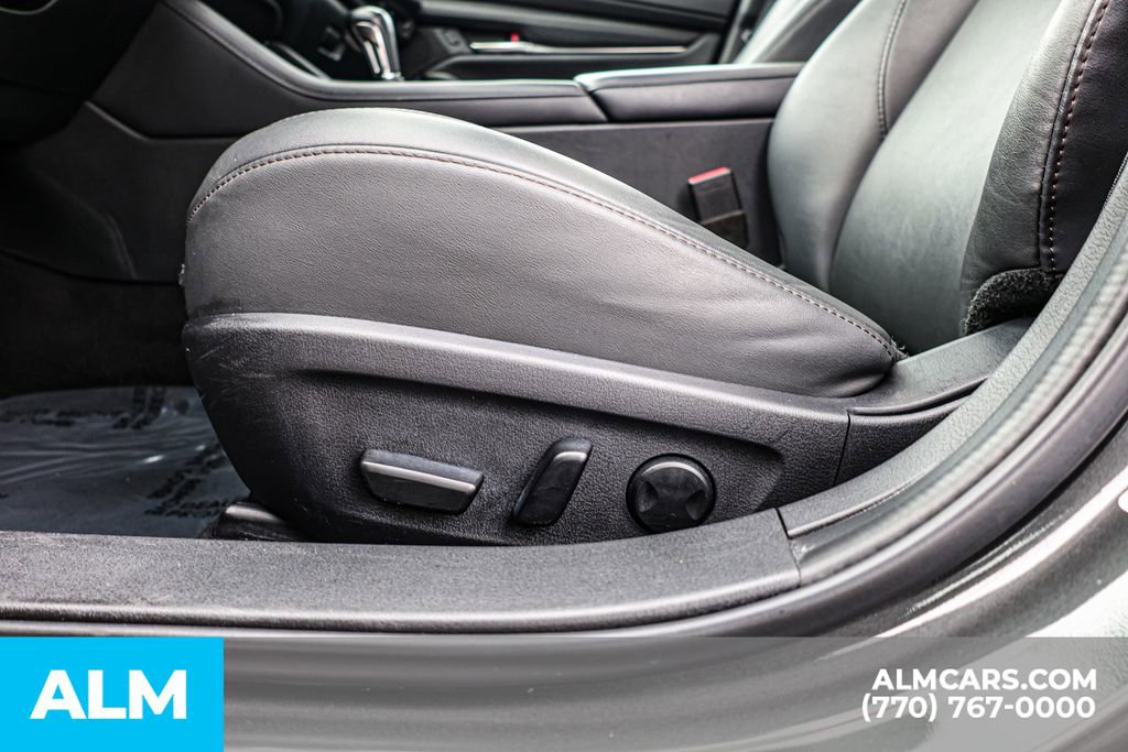 Used 2024 MAZDA MAZDA3 s image 24