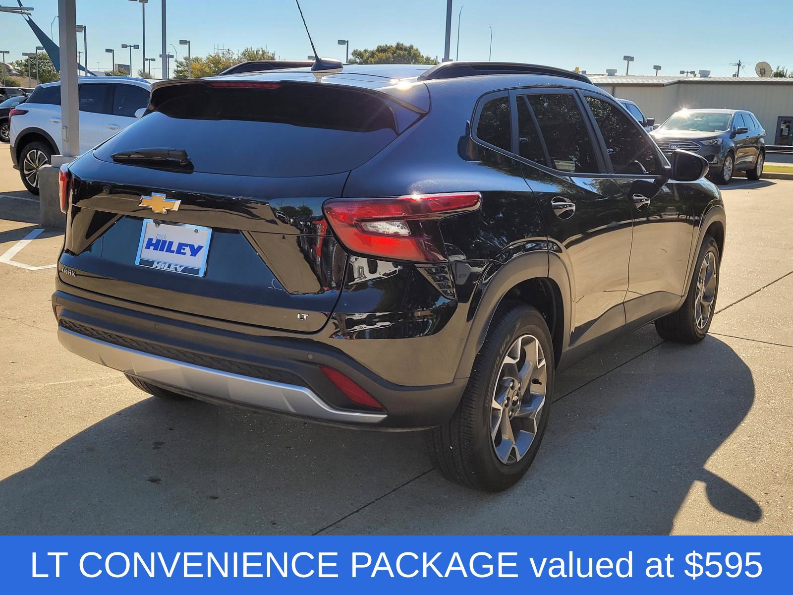 Used 2026 Chevrolet Trax LT w/ Driver Confidence Package FWD image 4