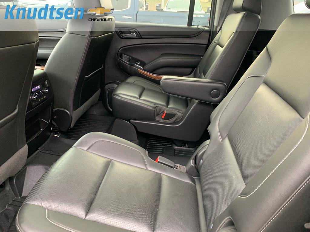 Used 2020 Chevrolet Suburban Premier image 12