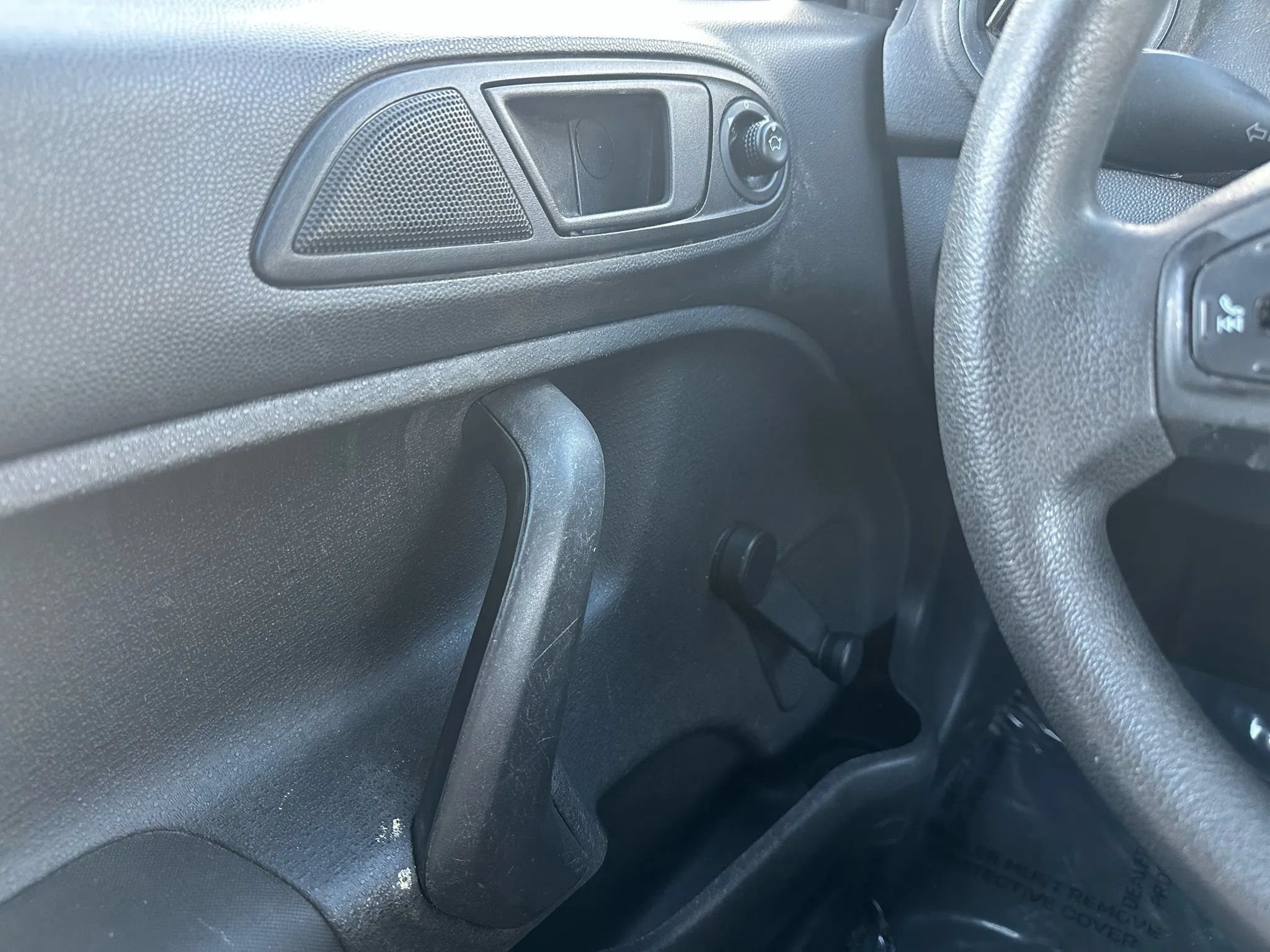 Used 2018 Ford Fiesta S FWD image 29