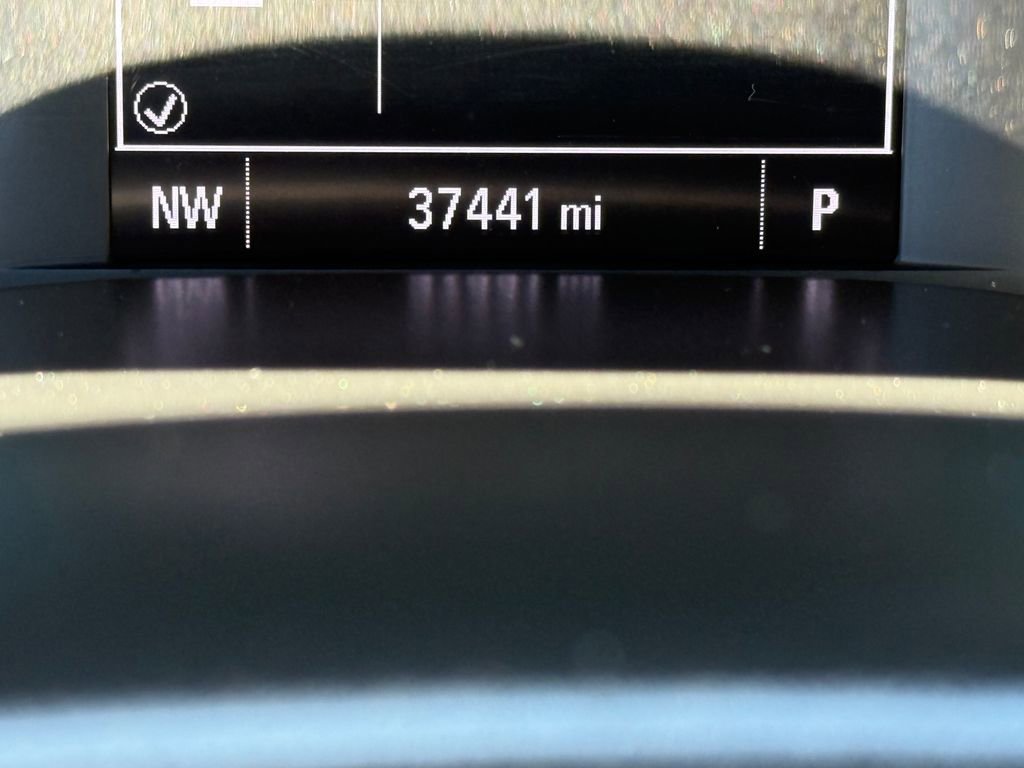 Used 2022 Chevrolet Colorado LT w/ Fleet Safety Package RWD image 2