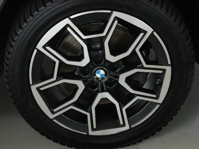 Certified 2023 BMW X1 xDrive28i w/ Premium Package AWD/4WD image 11