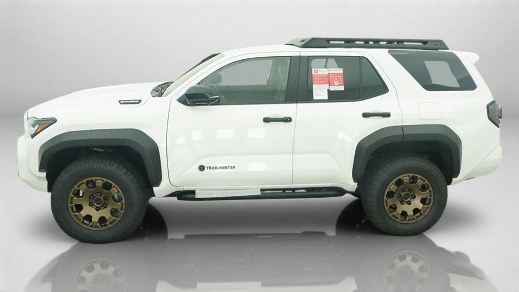 New 2026 Toyota 4Runner Trailhunter AWD/4WD image 2