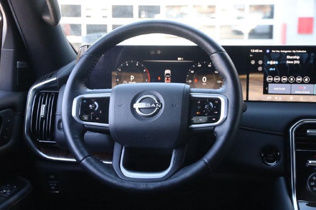 Certified 2025 Nissan Armada Platinum AWD/4WD image 28