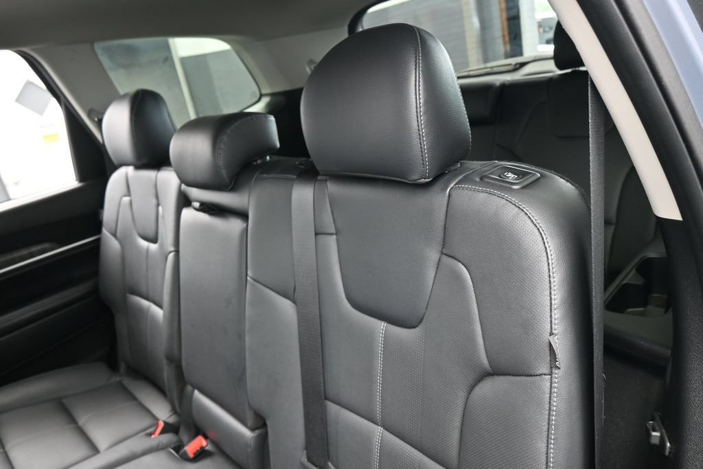 Used 2024 Kia Telluride EX AWD/4WD image 35