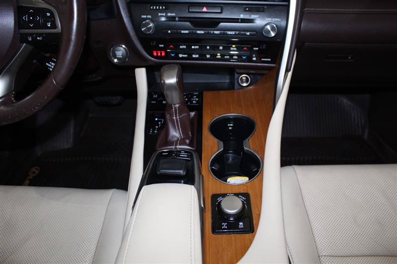 Used 2019 Lexus RX 350 AWD w/ Navigation Package image 18