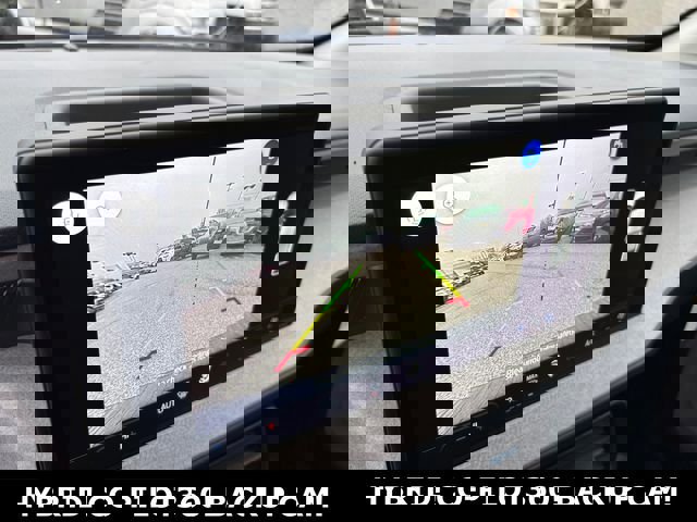 New 2025 Ford Maverick XLT image 14