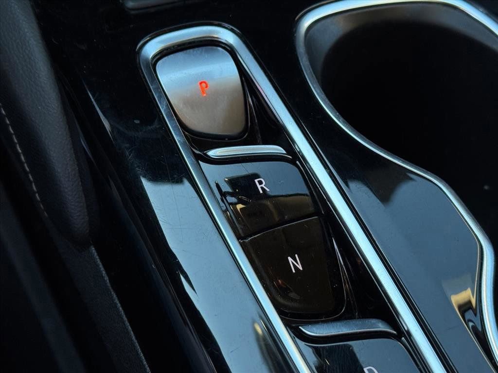 Used 2023 Buick Envision Preferred image 32