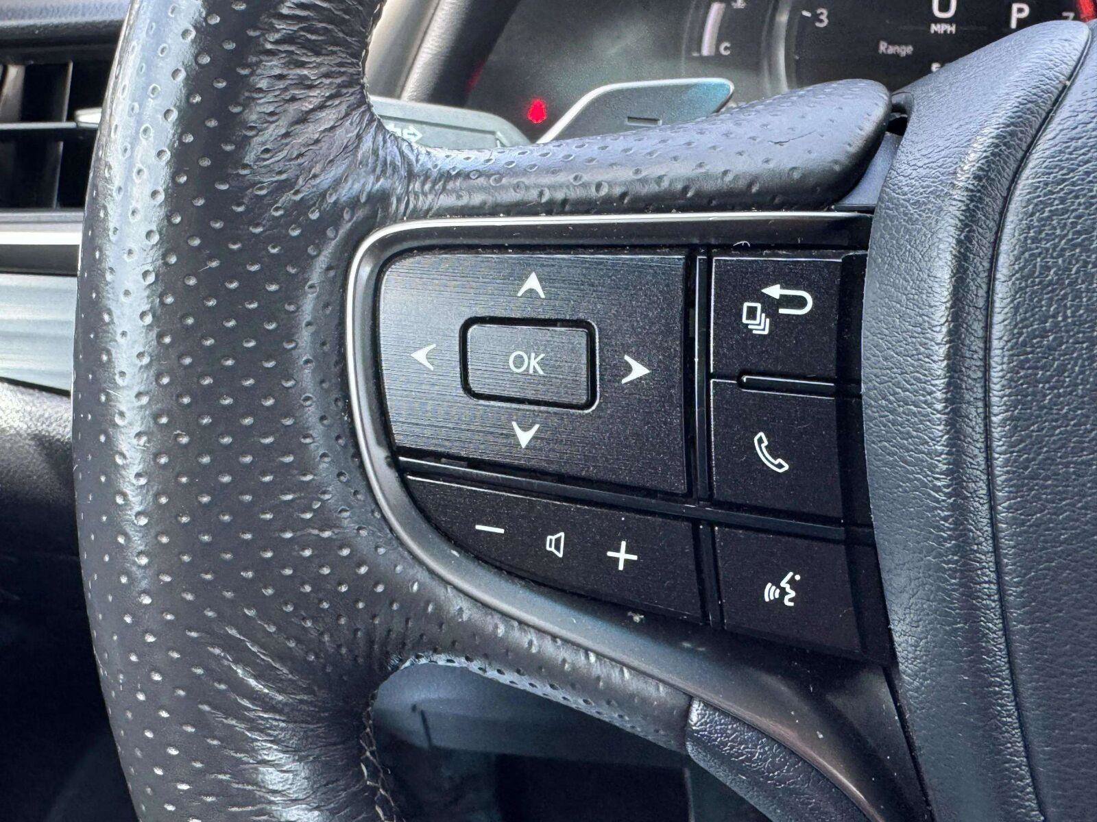 Used 2020 Lexus ES 350 F Sport w/ Accessory Package 2 FWD image 29