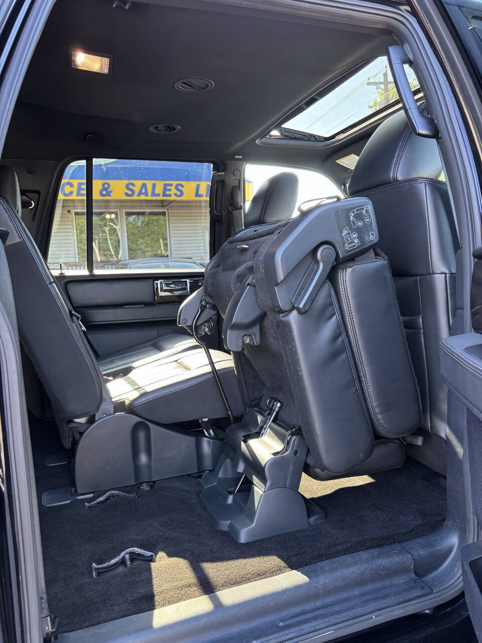 Used 2016 Lincoln Navigator L Reserve AWD/4WD image 21