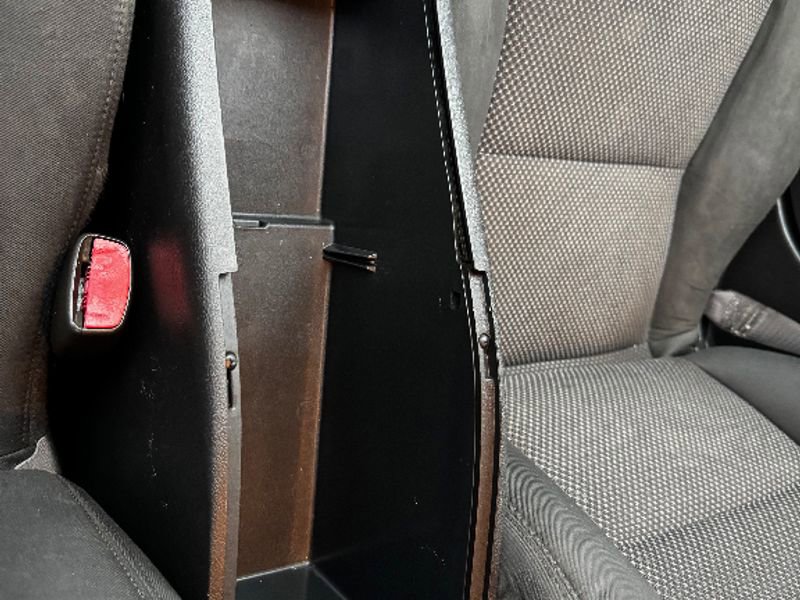 Used 2009 Chevrolet Malibu LS image 25