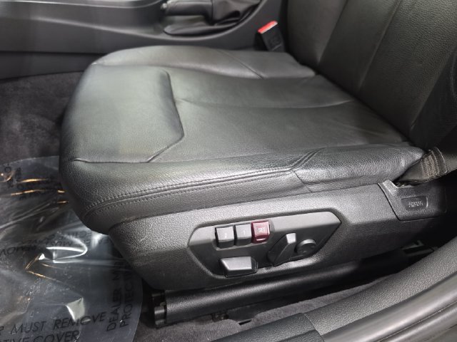 Used 2015 BMW 328i xDrive Sedan AWD/4WD image 29