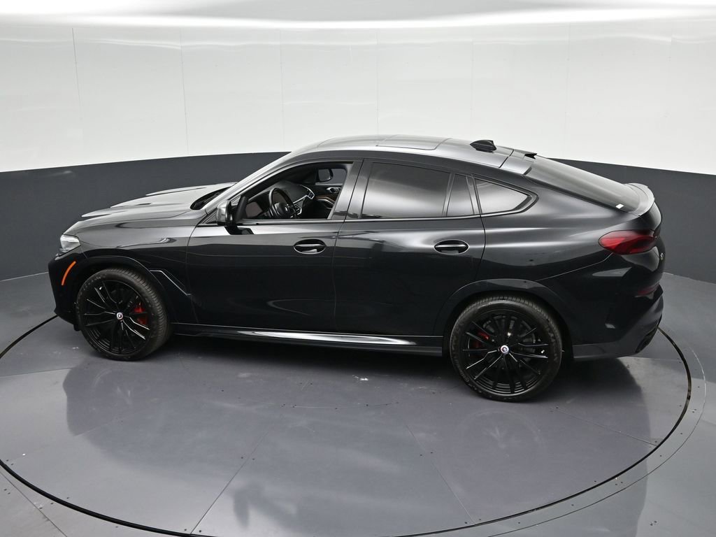 Used 2023 BMW X6 M50i w/ Dynamic Handling Package AWD/4WD image 34