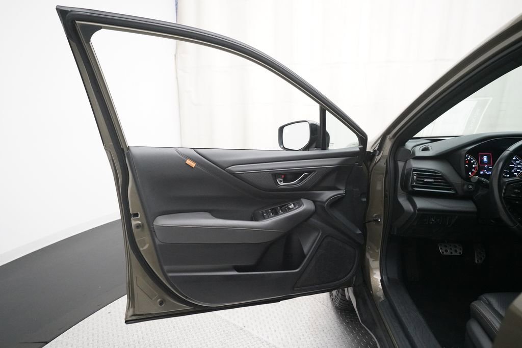 Used 2022 Subaru Outback Wilderness w/ Wilderness Package image 27