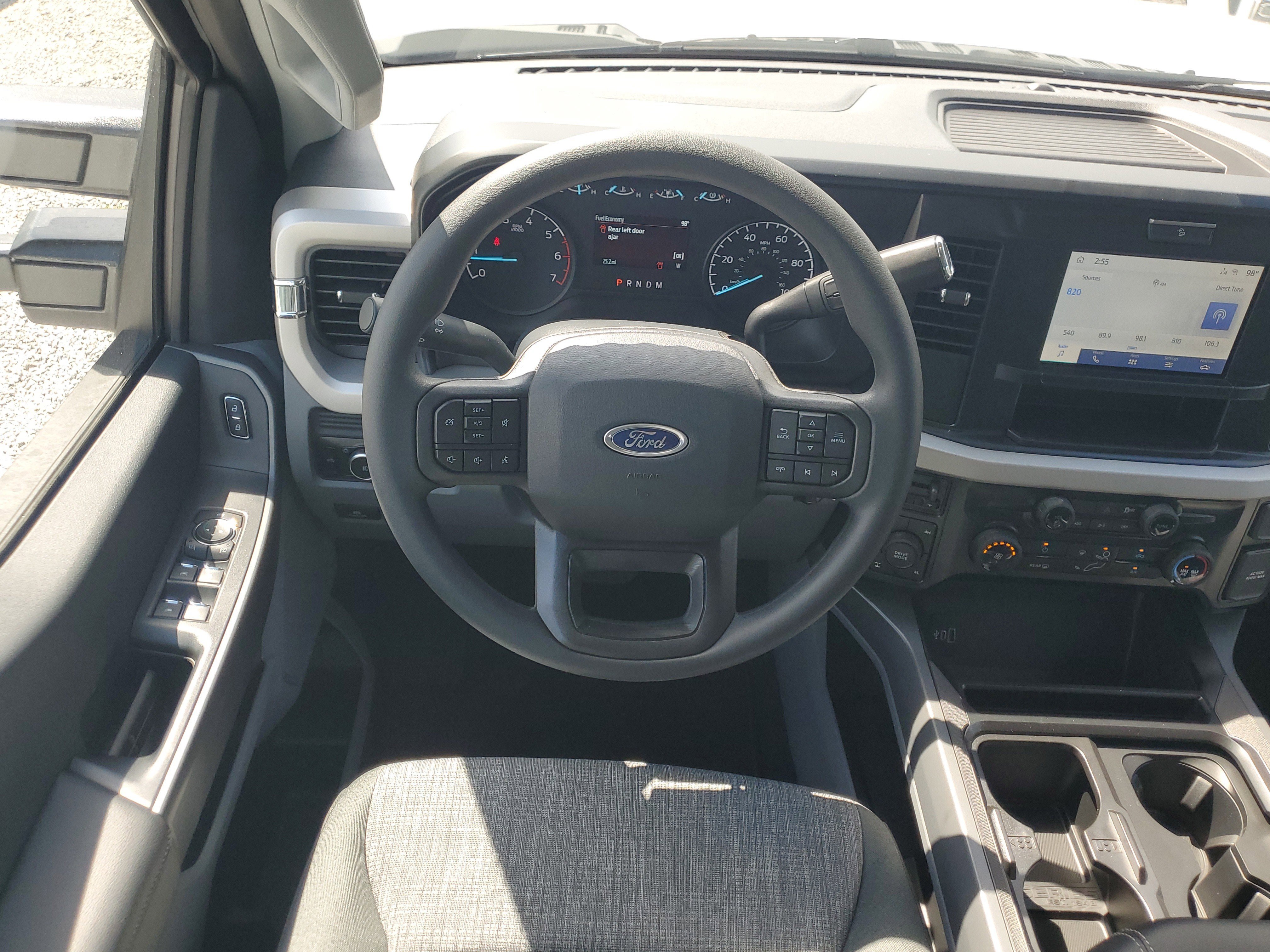 New 2026 Ford F250 XLT w/ FX4 Off-Road Package image 14