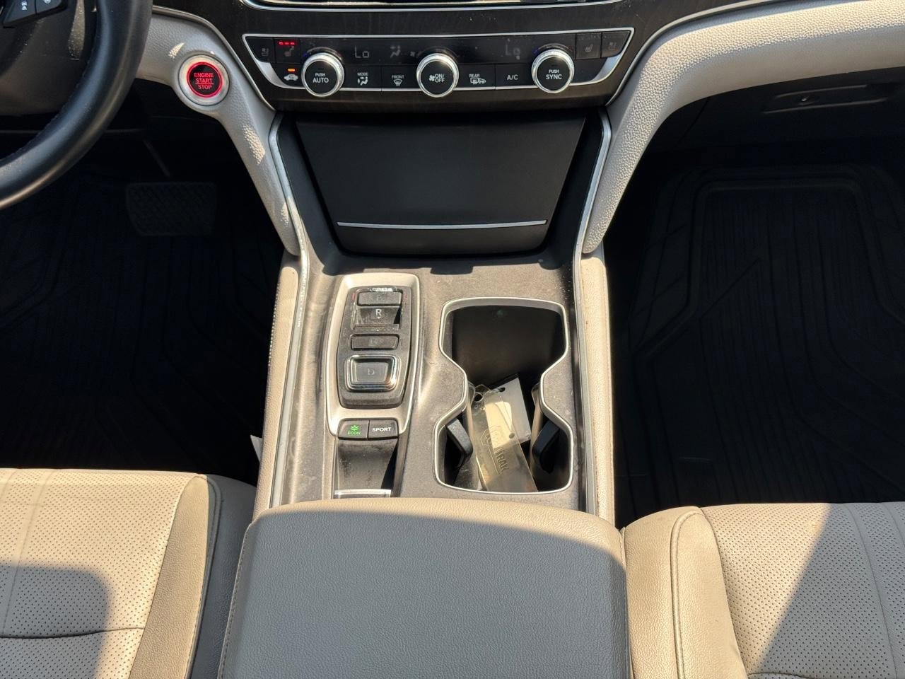 Used 2019 Honda Accord Touring image 23