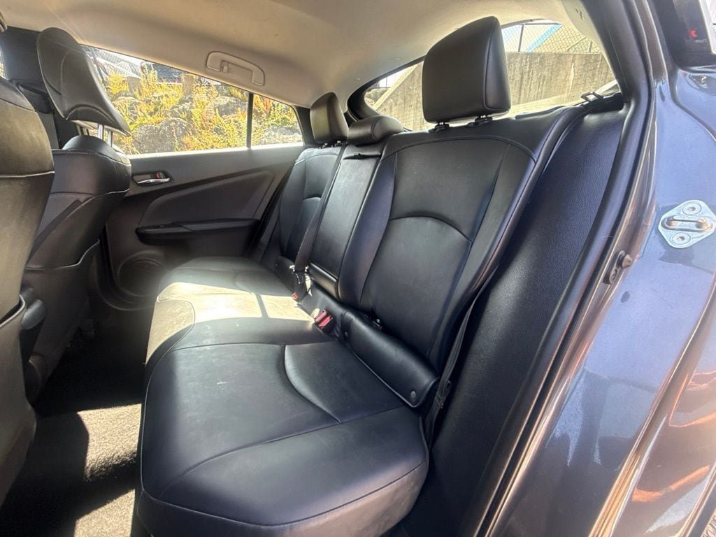 Used 2018 Toyota Prius Four Touring w/ Premium Convenience Package FWD image 20