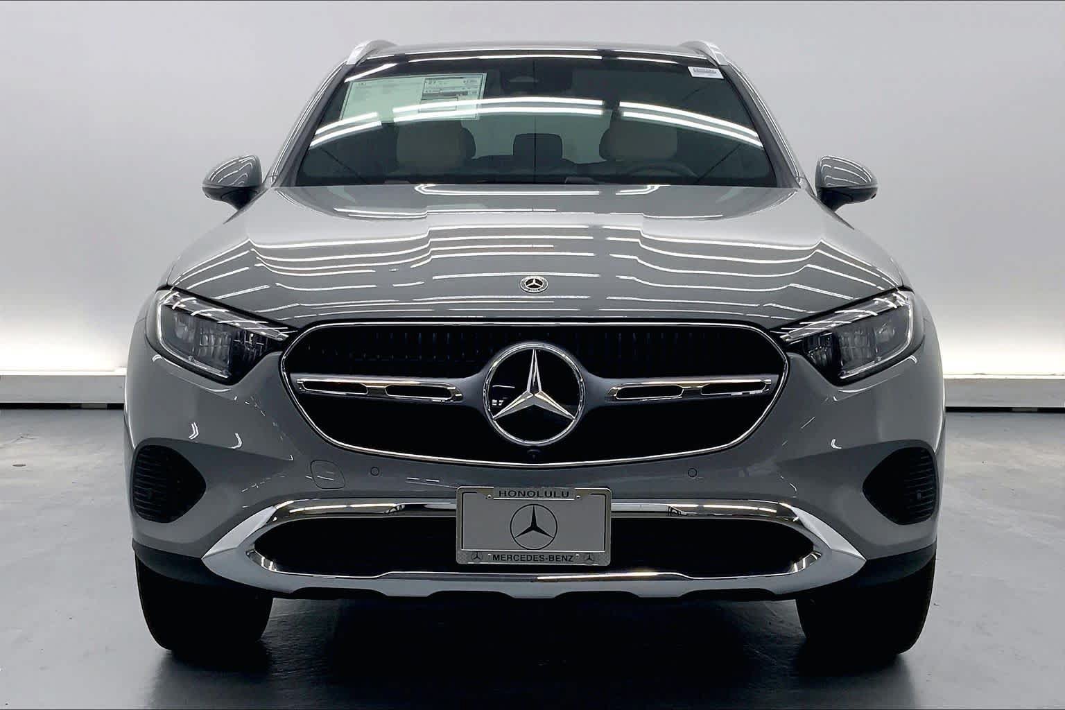New 2027 Mercedes-Benz GLC 300 image 3
