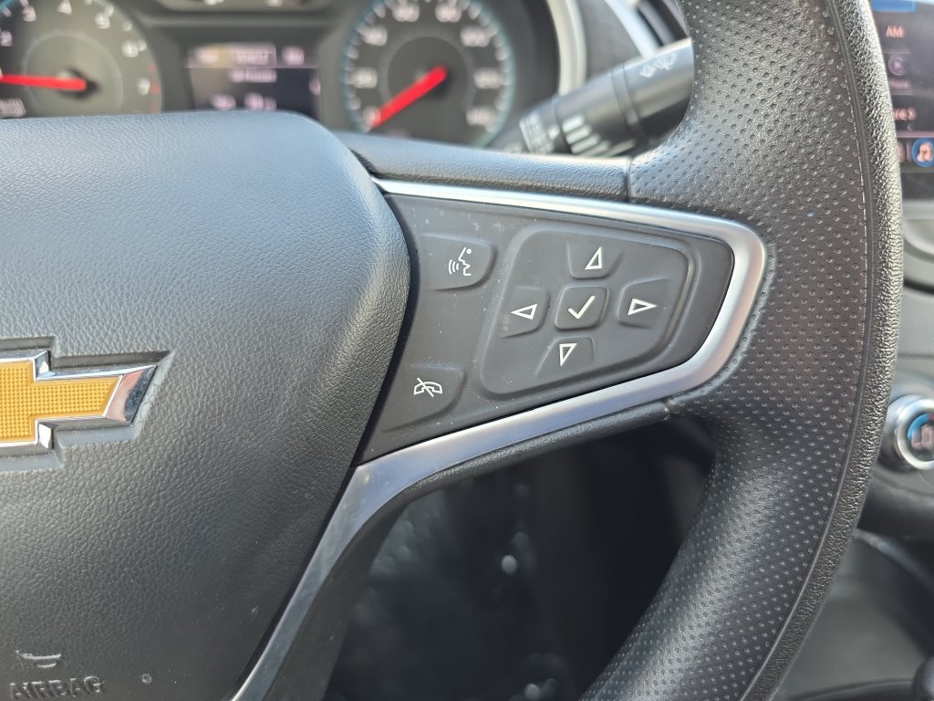 Used 2022 Chevrolet Malibu LT FWD image 17
