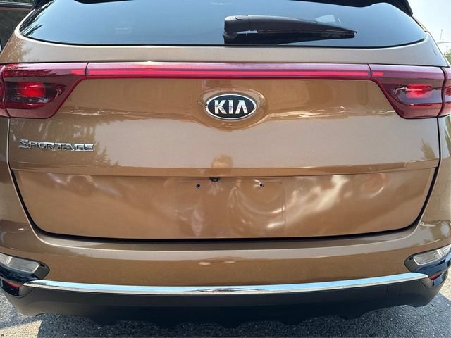 Used 2020 Kia Sportage LX AWD/4WD image 25