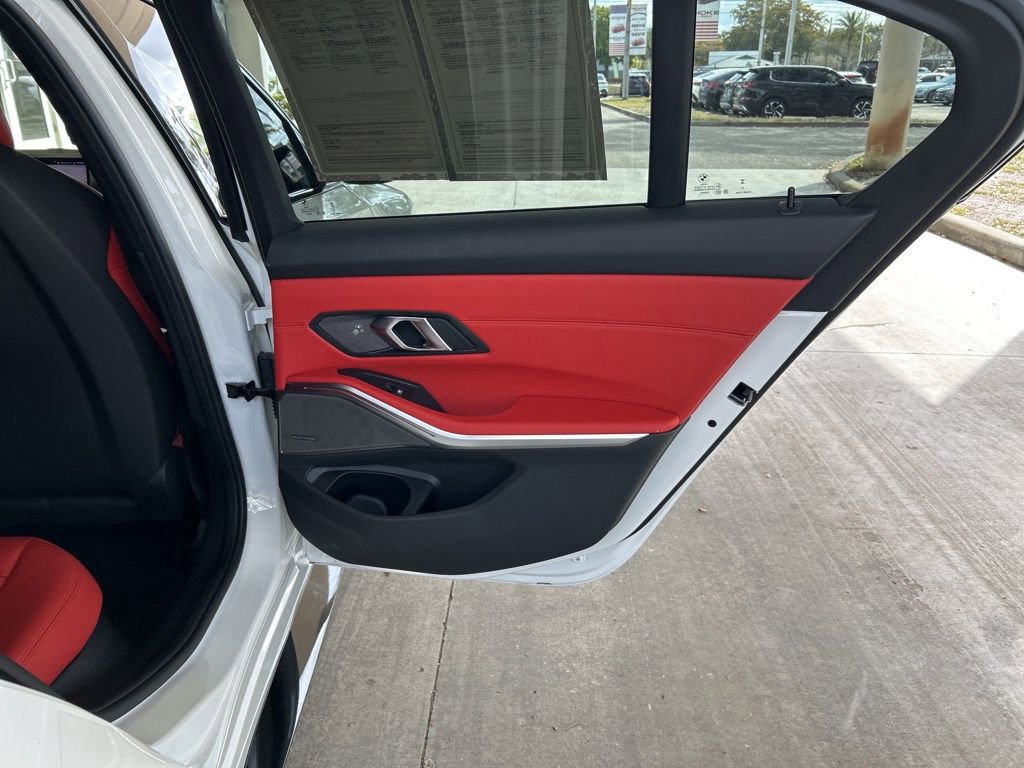 Used 2025 BMW M3 Competition image 34