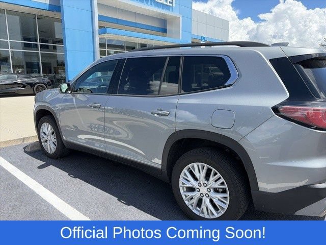 Used 2025 GMC Acadia Elevation w/ Elevation Premium Package FWD image 3
