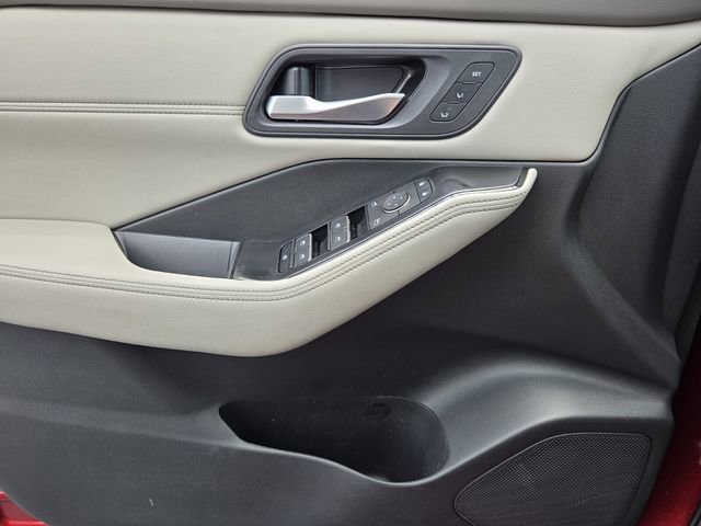 Certified 2024 Nissan Rogue SL w/ SL Premium Package FWD image 27