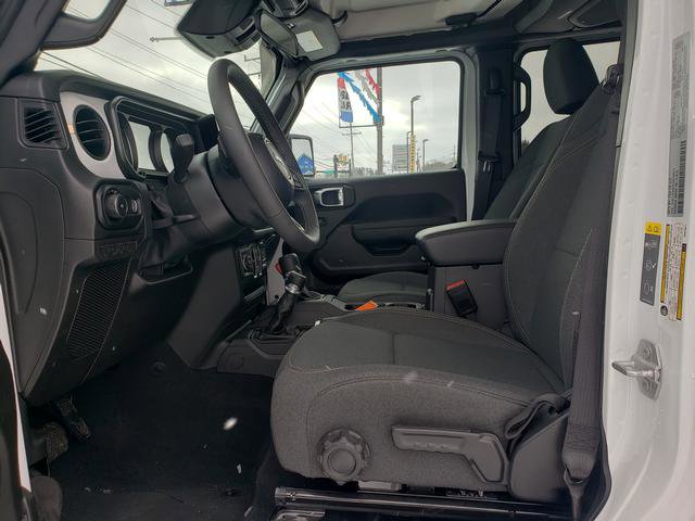Used 2025 Jeep Wrangler Sport S image 10