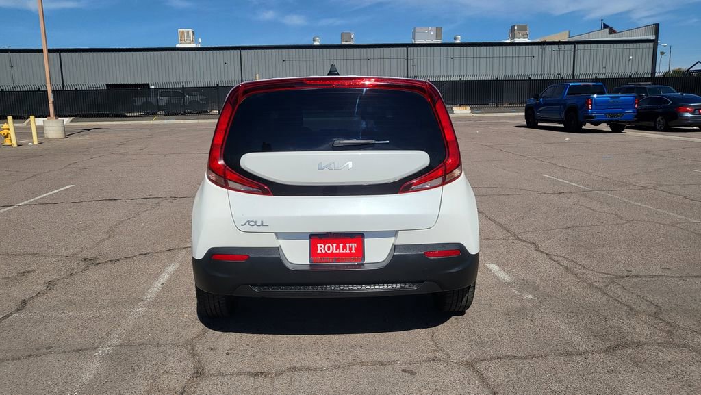 Used 2022 Kia Soul S image 7