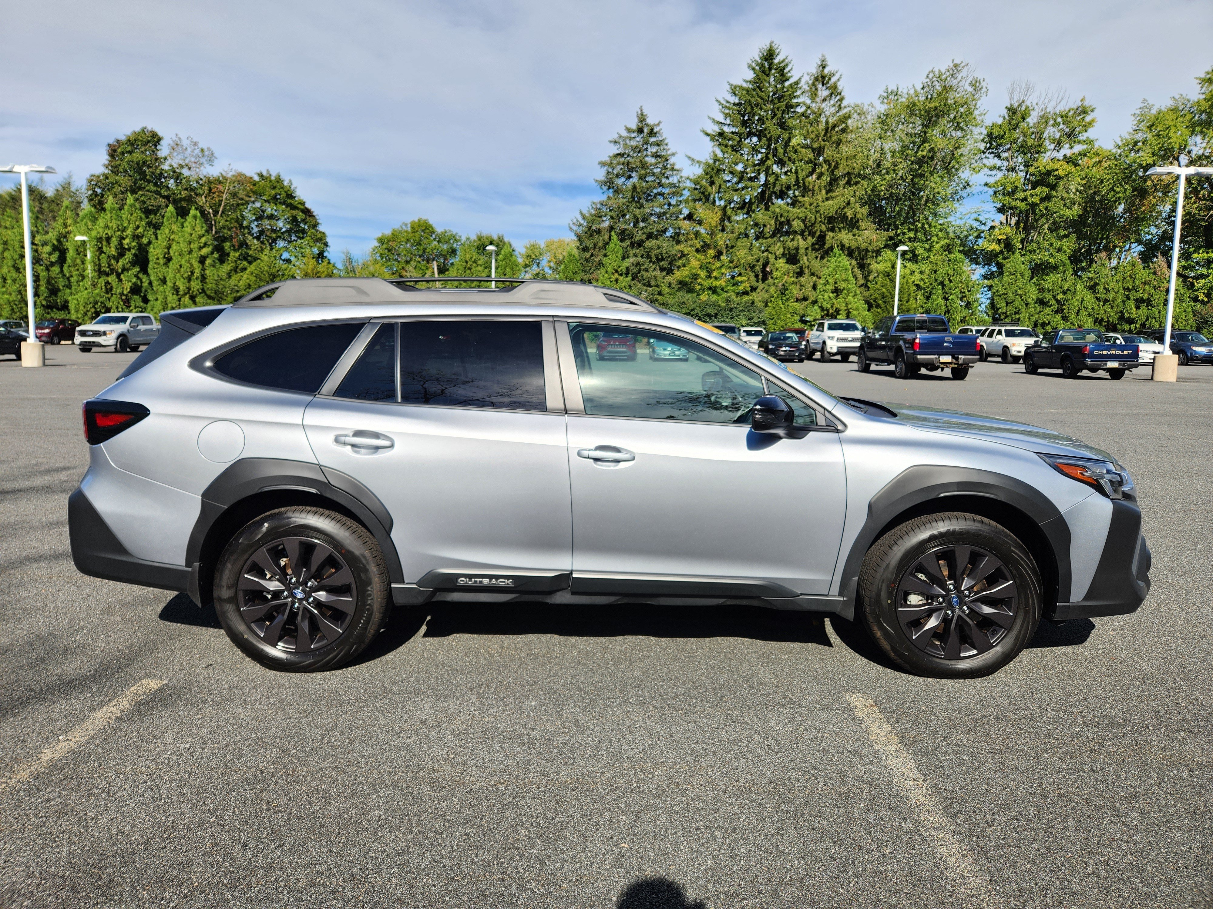 Certified 2025 Subaru Outback Onyx Edition AWD/4WD image 6