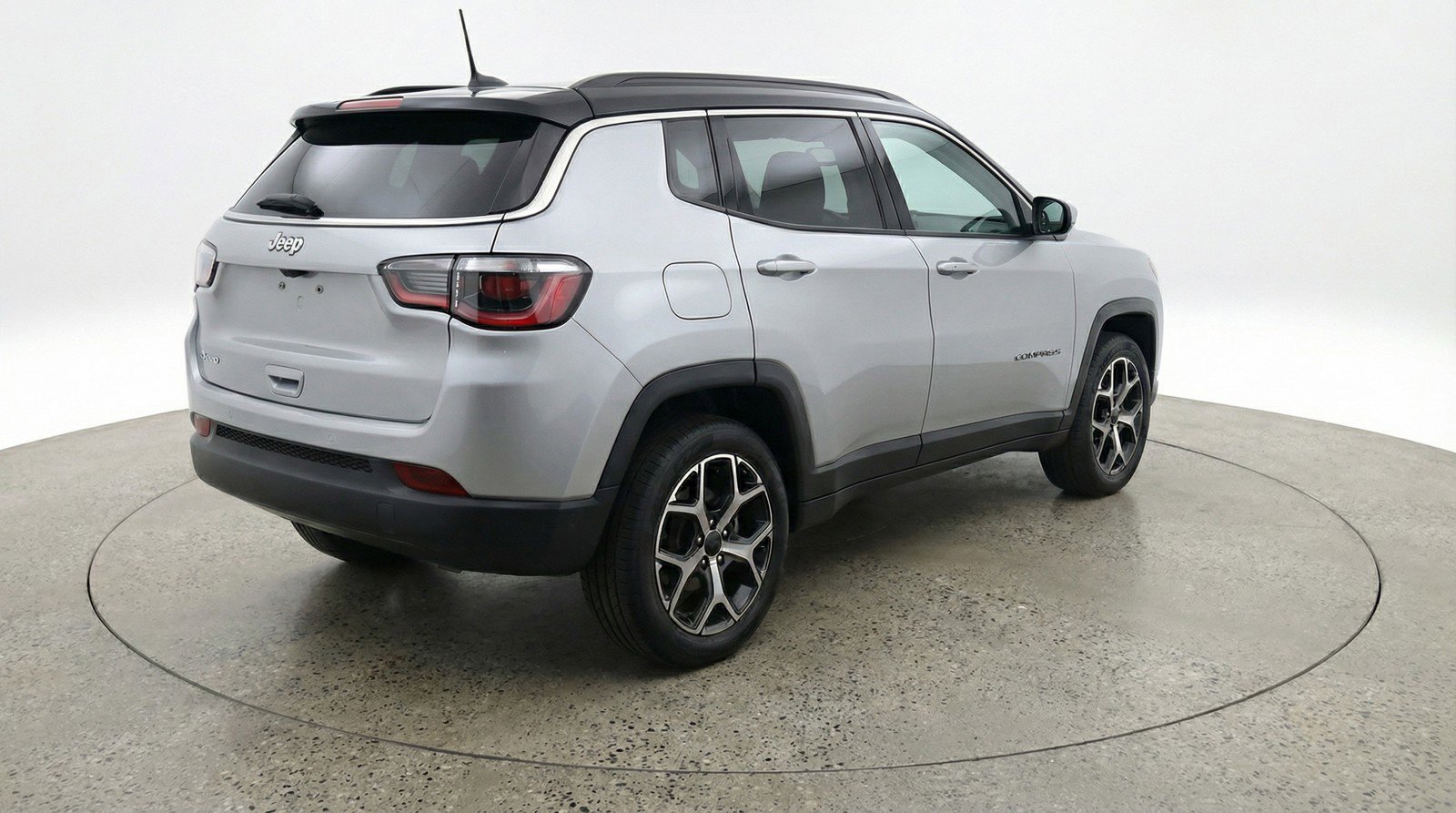 Used 2025 Jeep Compass Limited AWD/4WD image 9