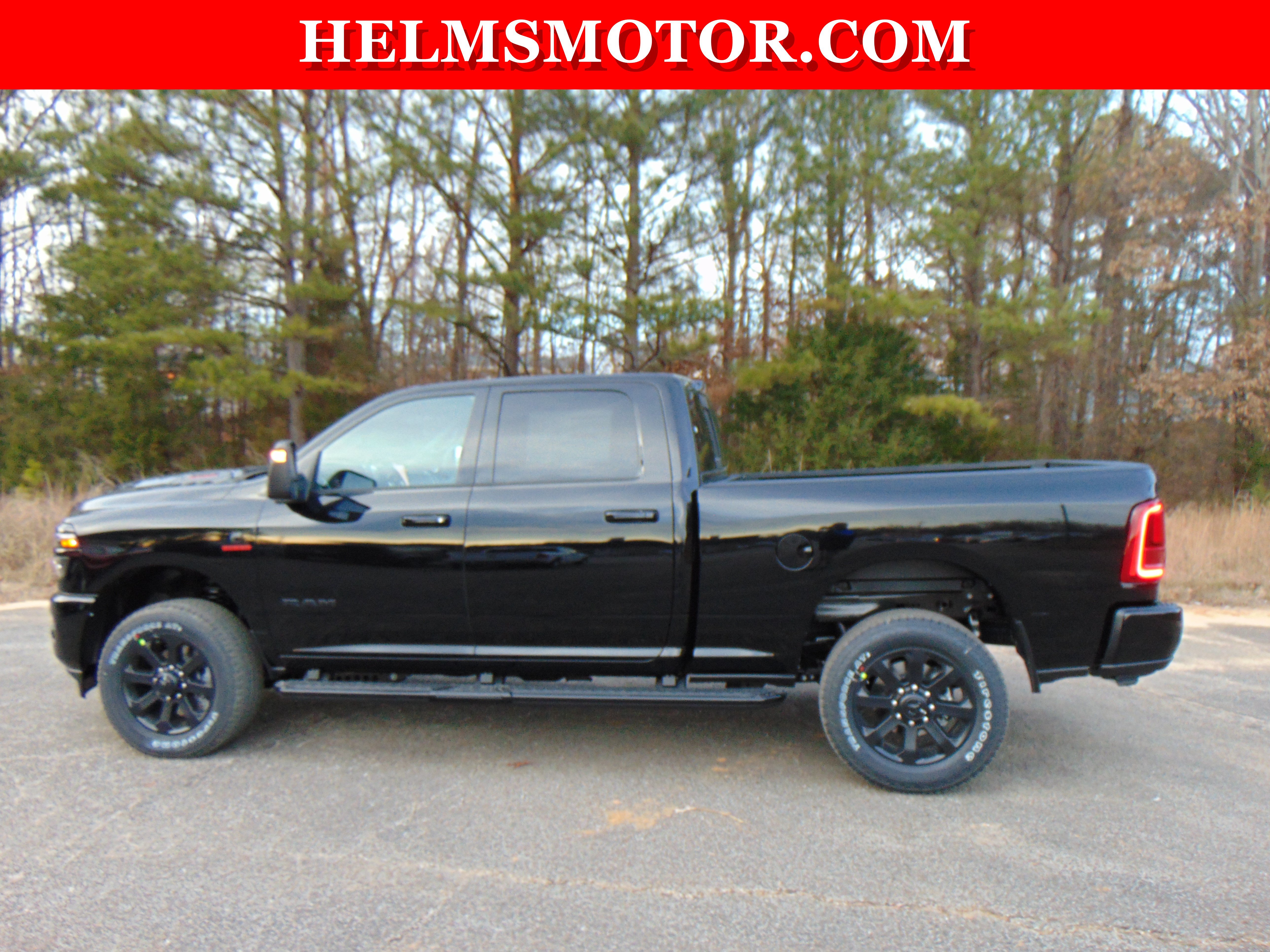 New 2026 RAM 2500 Laramie AWD/4WD image 5