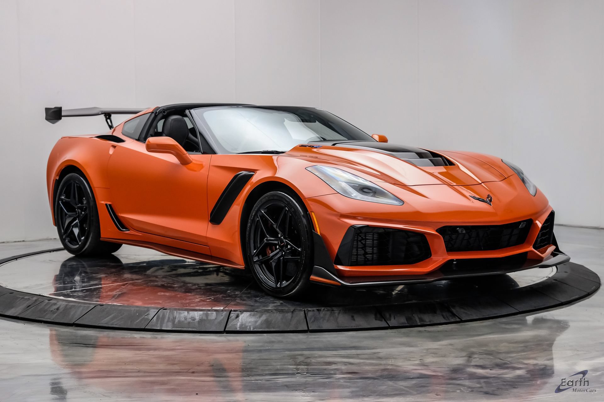 Used 2019 Chevrolet Corvette ZR1 RWD image 29